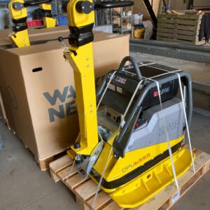 Trilplaat-Wacker-Neuson-Patrick-Vonk-Hemrik-Drachten-Leeuwarden-Friesland-Nederland-Wijnjewoude-Vonk-Bouwmaterieel-Materieelverhuur