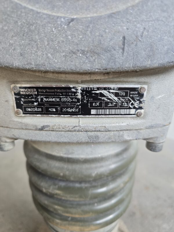Patrick Vonk verkoopt een Wacker Neuson BS50-4s Trilstamper bij Vonk Bouwmaterieel