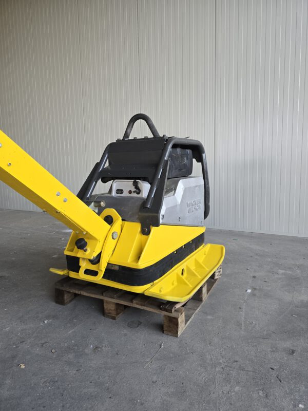Patrick Vonk verkoopt een Wacker Neuson DPU 6555Hehap Trilplaat bij Vonk Bouwmaterieel
