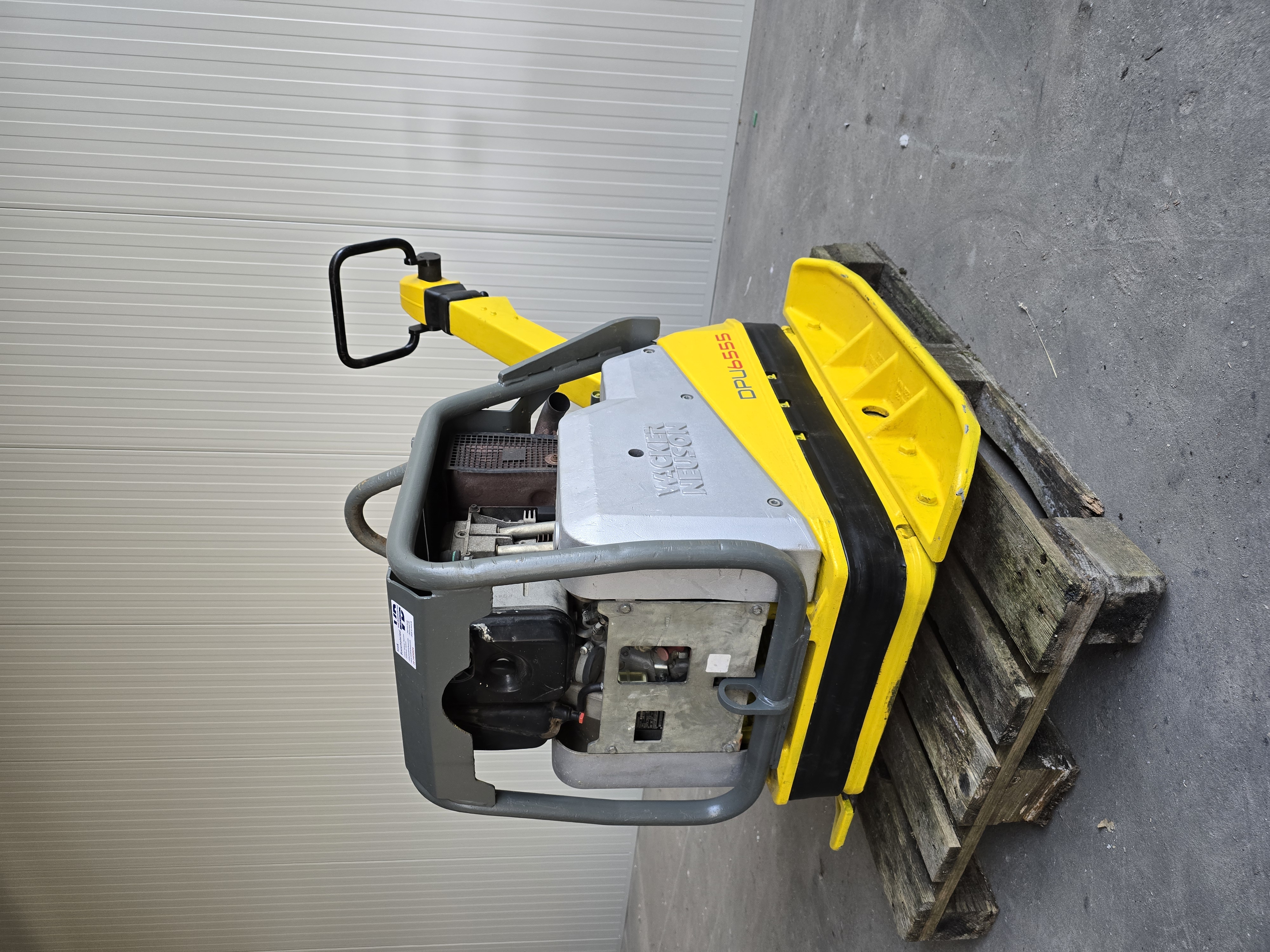 Wacker Neuson DPU 6555Hehap Trilplaat (2016) te koop bij Vonk Bouwmaterieel