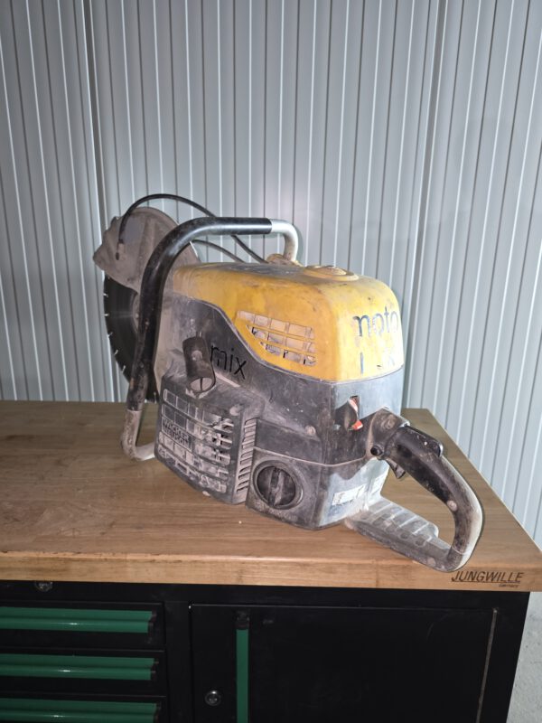 Patrick Vonk verkoopt een Wacker Neuson BTS 635s Doorslijper bij Vonk Bouwmaterieel