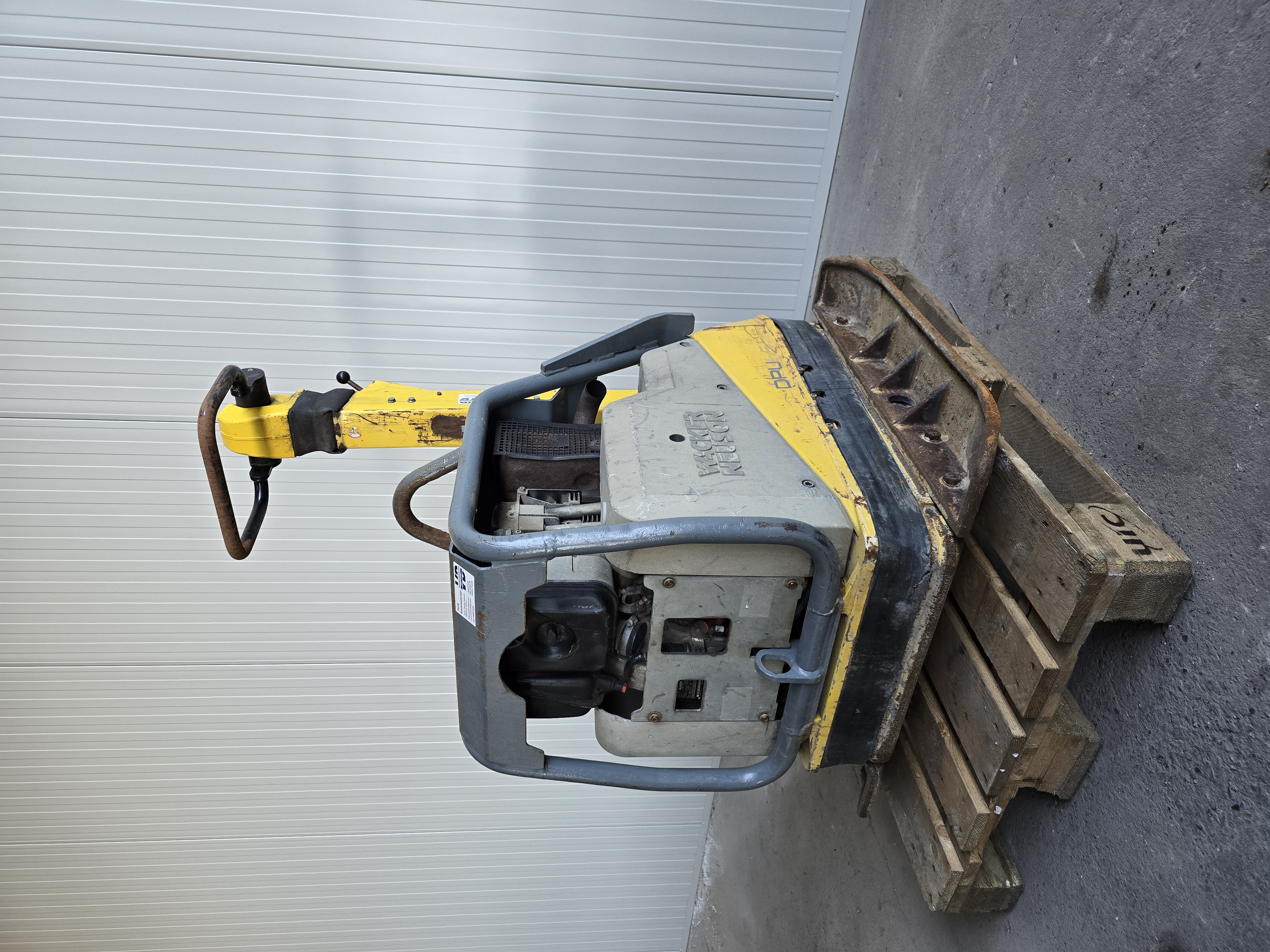 Wacker Neuson DPU 6555Hehap Trilplaat (2015) te koop bij Vonk Bouwmaterieel